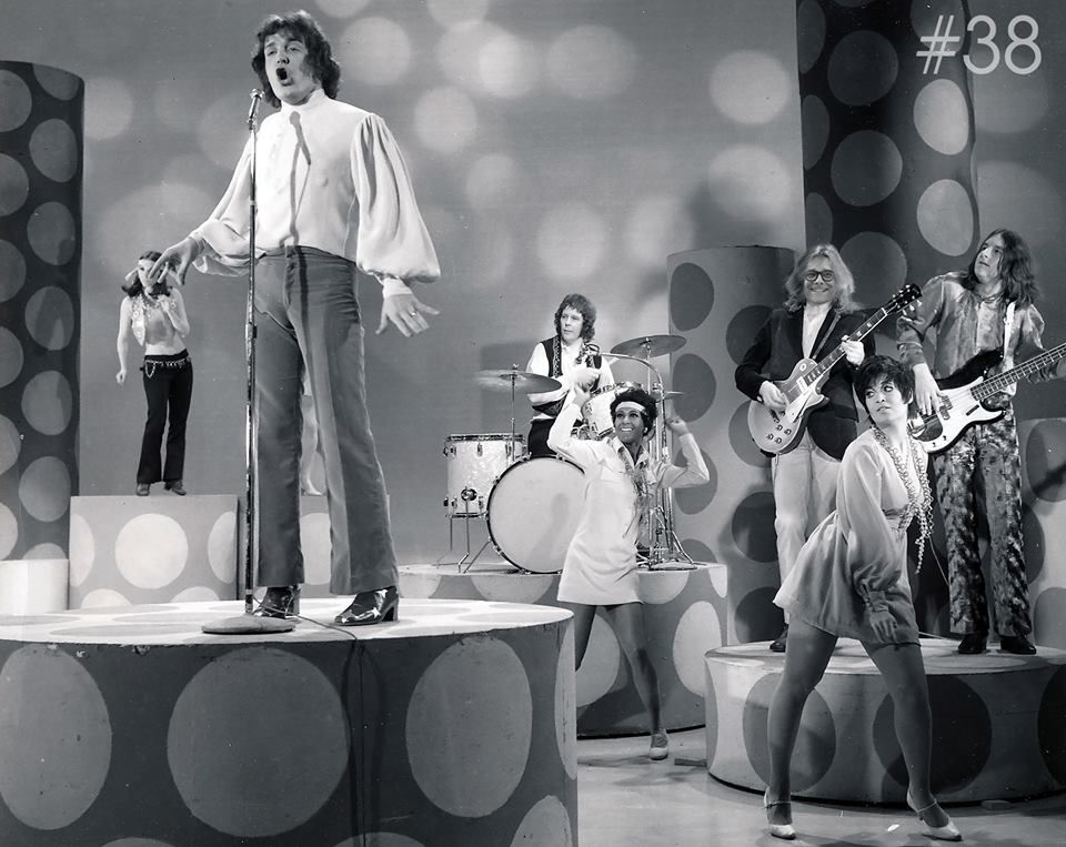 Mystery Band No. 19
